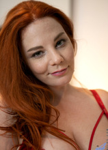 Anilos - Promiscuous Redhead featuring Avalon. (Photos)