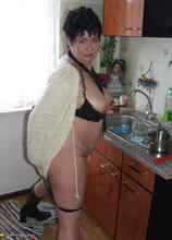 Chubby amateur housewife shows it all