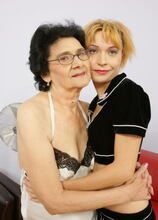Hairy granny getting licked by a hot babe
