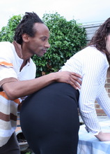 Elite Mature Porn Pics British mom fooling around with a black guy in her garden - Mature.nl xxx sex photos