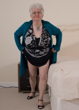 Elite Mature Porn Pics Naughty Big breasted British granny getting frisky - Mature.nl xxx sex photos