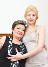 Elite Mature Porn Pics These old and young lesbians make out and then some - Mature.nl xxx sex photos