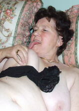 Elite Mature Porn Pics Housewife Hildegard loves showing her body - Mature.nl xxx sex photos